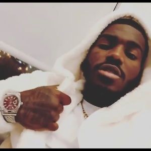 Meet your Posher, Relly